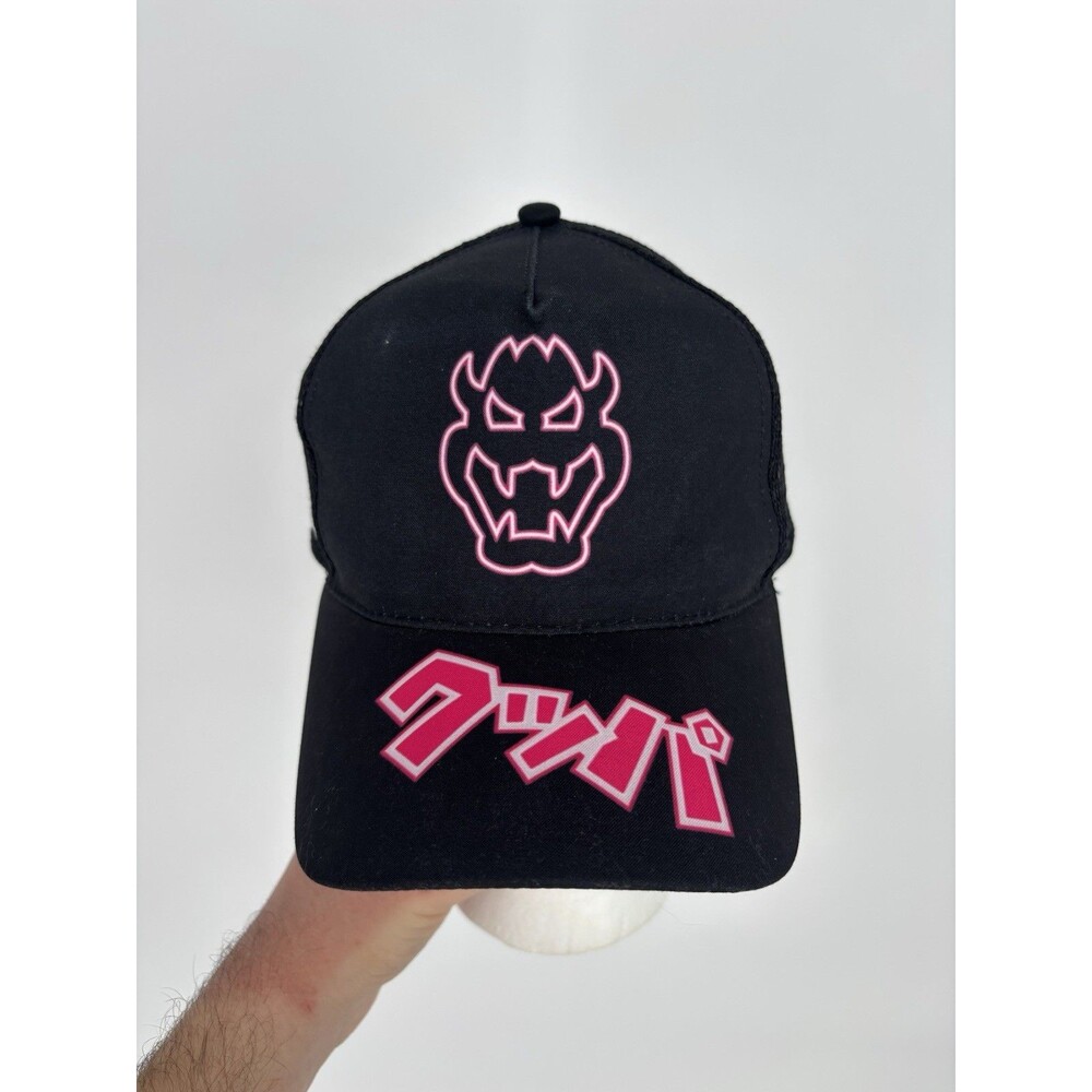 Super Nintendo World Bowser Koopa Black Pink Trucker Snapback Hat Universal EUC